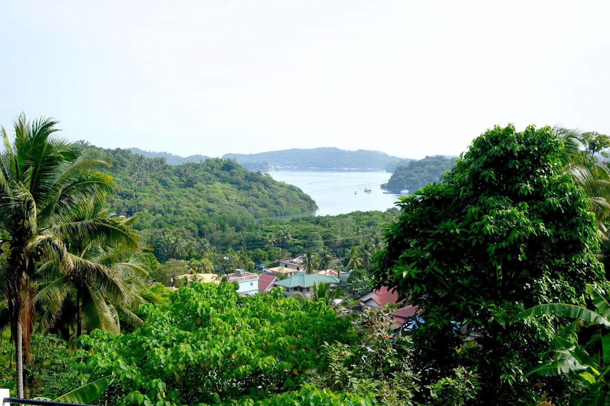Seahorse Villa Puerto Galera Exteriör bild
